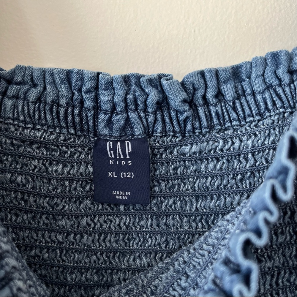 Girls GAP Smocked Chambray Dress XL - Picture 3 of 5